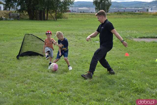 [WIDEO, FOTO] Moc atrakcji na Pikniku Lotniczym w Świebodzicach