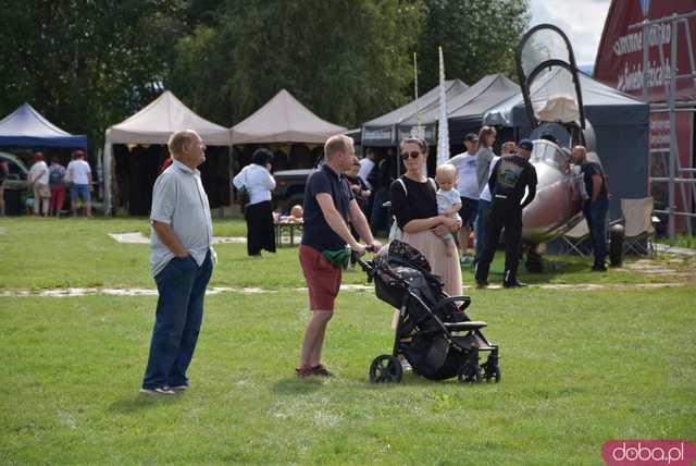 [WIDEO, FOTO] Moc atrakcji na Pikniku Lotniczym w Świebodzicach