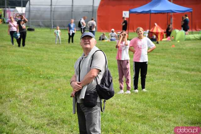 [WIDEO, FOTO] Moc atrakcji na Pikniku Lotniczym w Świebodzicach