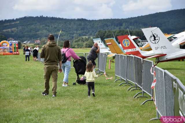 [WIDEO, FOTO] Moc atrakcji na Pikniku Lotniczym w Świebodzicach