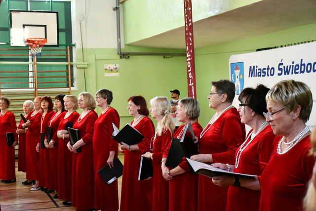 [FOTO] Koncert Operetki Wrocławskiej i Chóru Seniora w Świebodzicach za nami