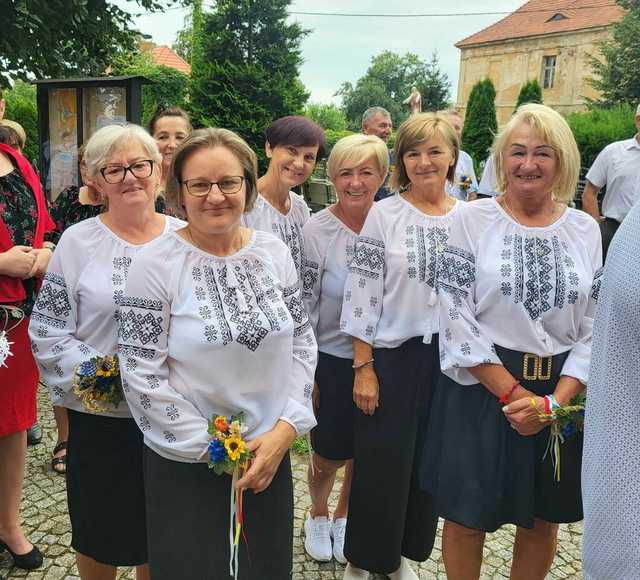 Mieszkańcy sołectw gminy Żarów w podziękowaniu za plony. Za nami dożynki parafialne [FOTO]