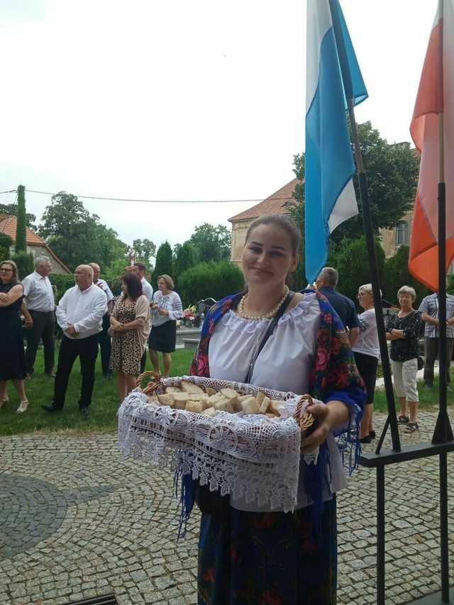 Mieszkańcy sołectw gminy Żarów w podziękowaniu za plony. Za nami dożynki parafialne [FOTO]