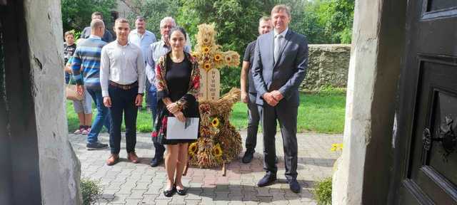 Mieszkańcy sołectw gminy Żarów w podziękowaniu za plony. Za nami dożynki parafialne [FOTO]