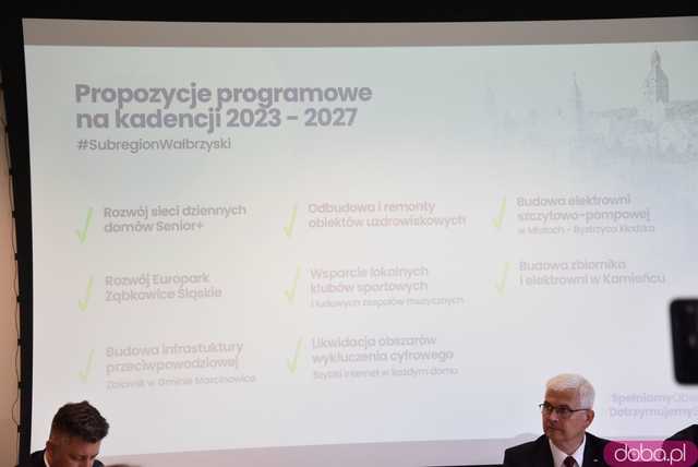 [WIDEO, FOTO] Politycy PiS podsumowali realizację programu wyborczego w Subregionie Wałbrzyskim i przedstawili propozycje programowe na kolejną kadencję 