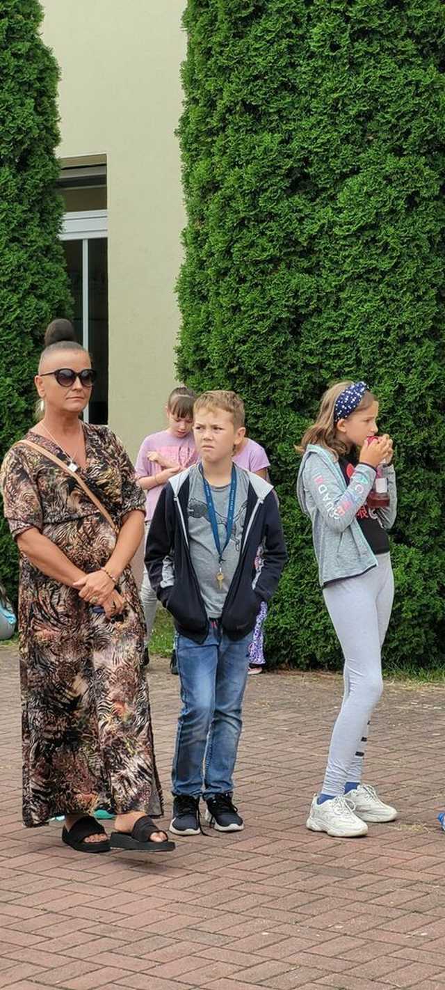 [FOTO] Uczniowie ze Świebodzic promują ekologiczny transport