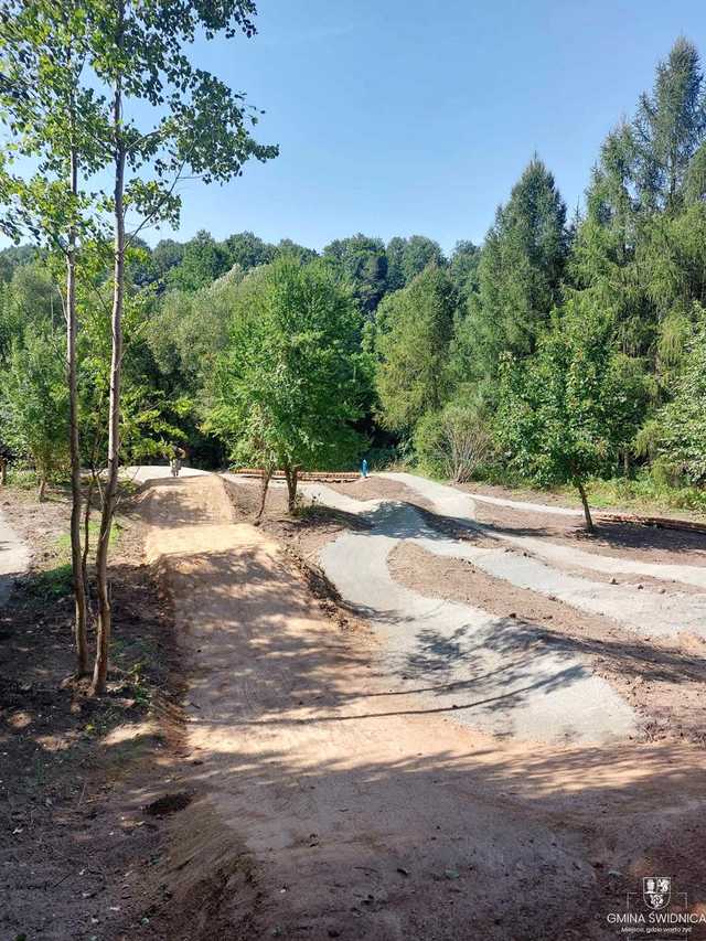 Nowe singletracki w gminie Świdnica są już gotowe. To jednak tylko część większego projektu turystycznego [FOTO]