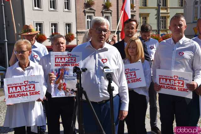 [WIDEO, FOTO] Koalicja Obywatelska zaprosiła na Marsz Miliona Serc w Warszawie