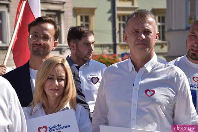 [WIDEO, FOTO] Koalicja Obywatelska zaprosiła na Marsz Miliona Serc w Warszawie