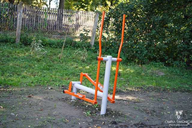 Nowy plac zabaw i wielofunkcyjna altana. Powstają nowe obiekty w gminie Świdnica [SZCZEGÓŁY, FOTO]