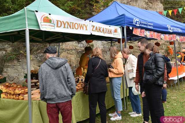 [WIDEO, FOTO] Dyniowe świętowanie w Wierzbnej. Świetna zabawa i pyszne potrawy na 7. edycji Święta Dyni