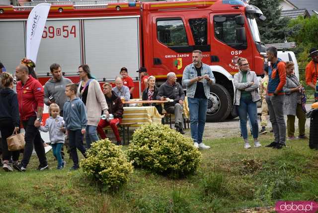 [WIDEO, FOTO] Dyniowe świętowanie w Wierzbnej. Świetna zabawa i pyszne potrawy na 7. edycji Święta Dyni
