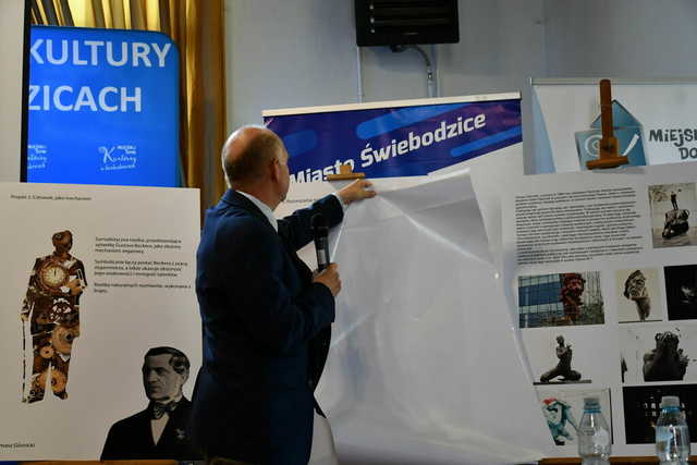 [FOTO] Trzecia edycja Gustavów za nami. Święto Świebodzickich Zegarów przyciągnęło zainteresowanych z całej Polski