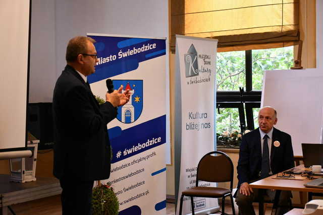 [FOTO] Trzecia edycja Gustavów za nami. Święto Świebodzickich Zegarów przyciągnęło zainteresowanych z całej Polski