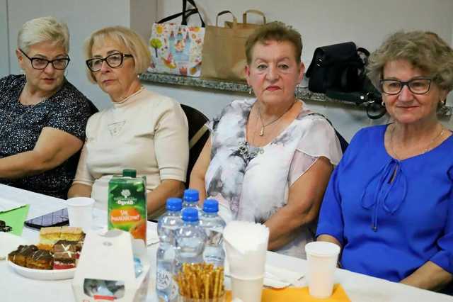 [WIDEO, FOTO] Studenci UTW w Żarowie wrócili na studia 