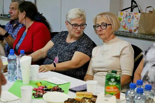 [WIDEO, FOTO] Studenci UTW w Żarowie wrócili na studia 