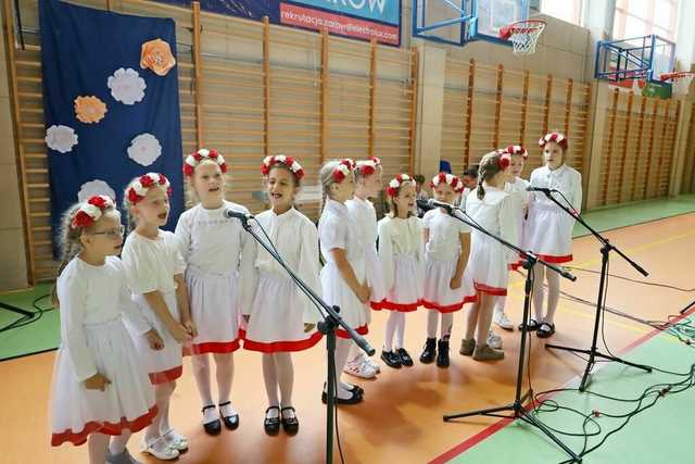 [FOTO] Dzień Edukacji Narodowej w SP Żarów 