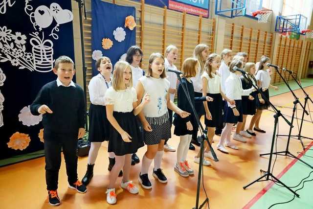 [FOTO] Dzień Edukacji Narodowej w SP Żarów 