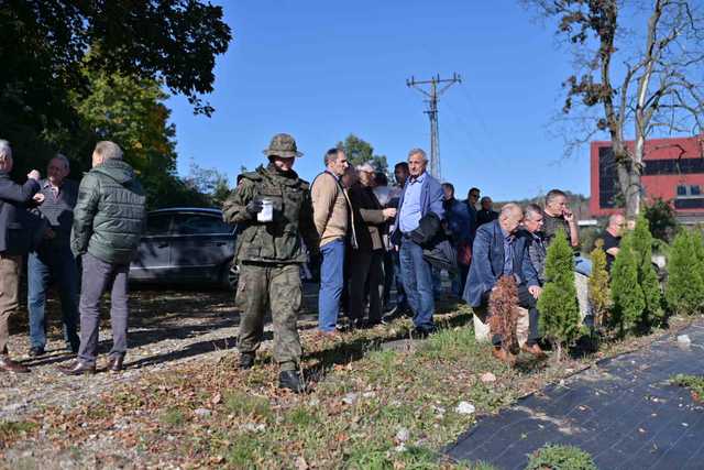 [FOTO] Spotkanie z żołnierzami 14. Strzegomskiego Pułku Radioliniowo-Kablowego za nami