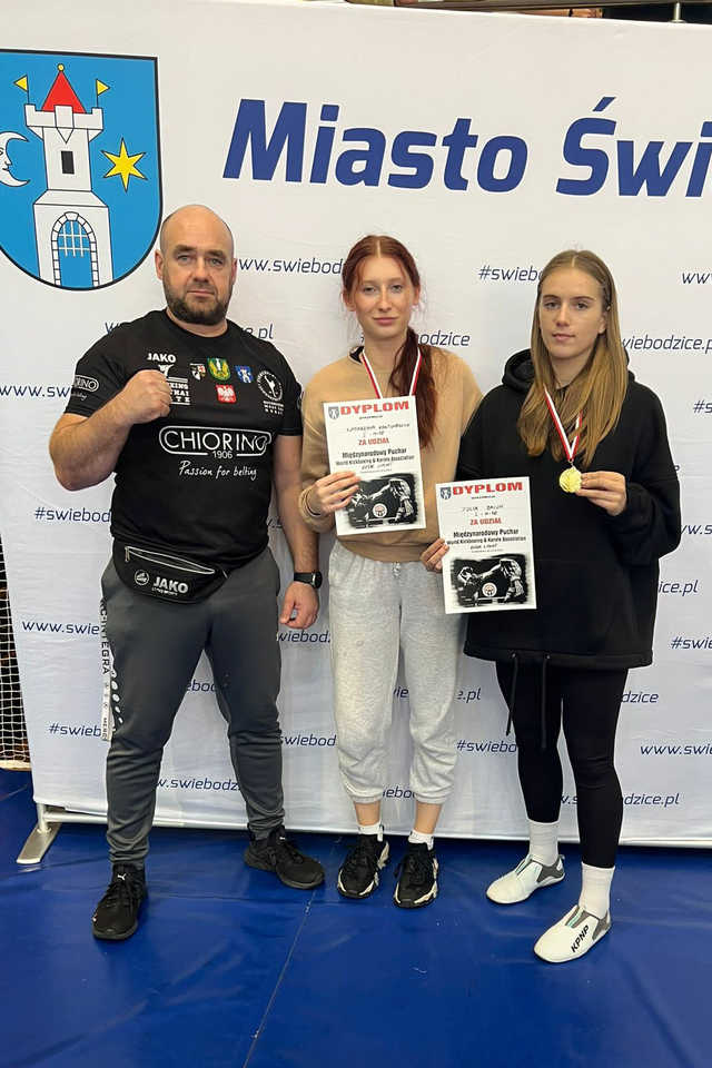[FOTO] Jaworzyńscy fighterzy wrócili z workiem medali