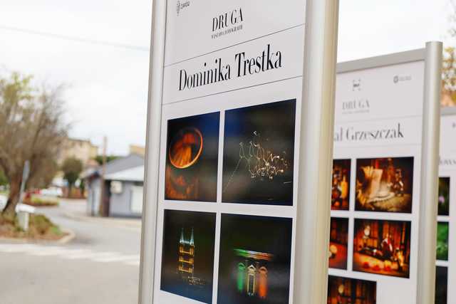 [FOTO] Wystawa fotografii DRUGA w Żarowie już dostępna