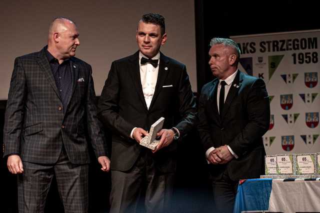 [FOTO] Świętowali jubileusz 65-lecia strzegomskiego klubu
