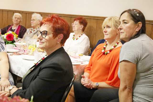 [FOTO] Nowoczesne, kreatywne i ambitne: Gospodynie z gminy Żarów obchodziły Dzień Kobiet Wiejskich