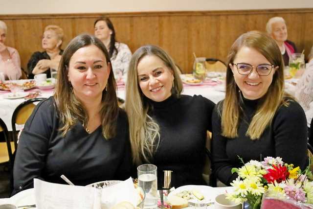 [FOTO] Nowoczesne, kreatywne i ambitne: Gospodynie z gminy Żarów obchodziły Dzień Kobiet Wiejskich