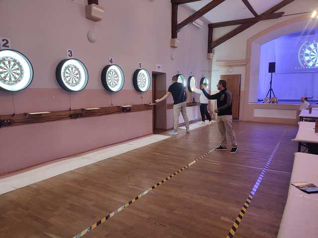 Przez tarczę do zwycięstwa – Turniej Steel Dart za nami