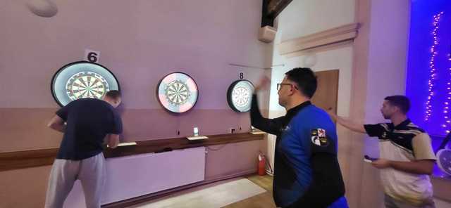Przez tarczę do zwycięstwa – Turniej Steel Dart za nami