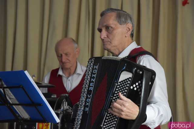 [WIDEO, FOTO] Upamiętnili rocznicę odzyskania niepodległości podczas Śniadania Patriotycznego w Bystrzycy Górnej