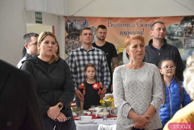 [WIDEO, FOTO] Upamiętnili rocznicę odzyskania niepodległości podczas Śniadania Patriotycznego w Bystrzycy Górnej