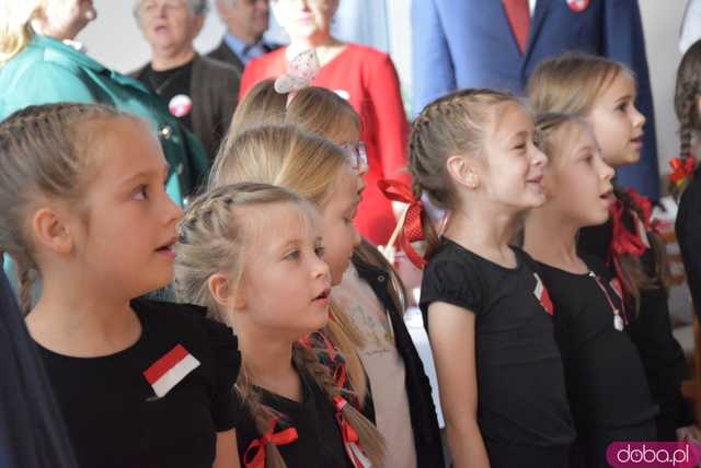 [WIDEO, FOTO] Upamiętnili rocznicę odzyskania niepodległości podczas Śniadania Patriotycznego w Bystrzycy Górnej
