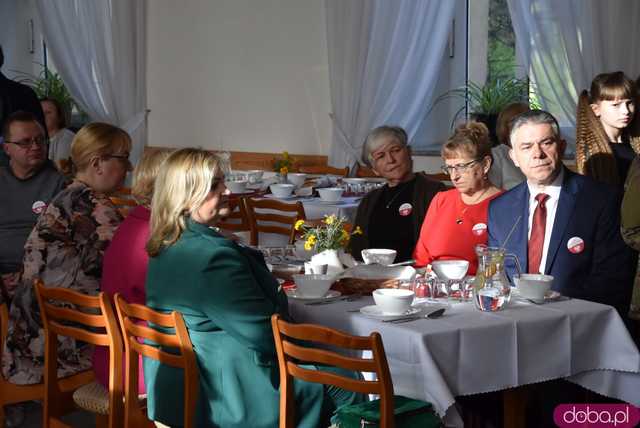 [WIDEO, FOTO] Upamiętnili rocznicę odzyskania niepodległości podczas Śniadania Patriotycznego w Bystrzycy Górnej