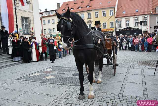 [WIDEO, FOTO] Marszałek Piłsudski na obchodach Święta Niepodległości w Świebodzicach