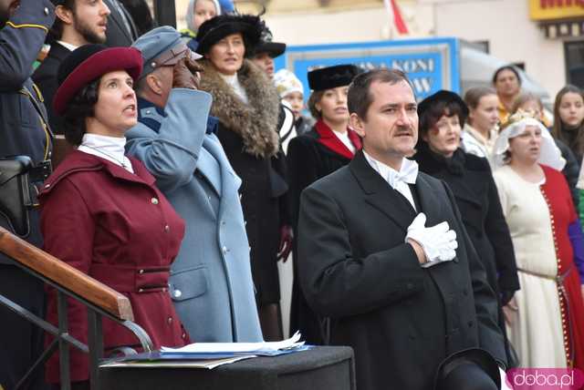 [WIDEO, FOTO] Marszałek Piłsudski na obchodach Święta Niepodległości w Świebodzicach