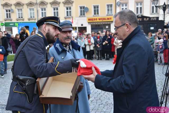 [WIDEO, FOTO] Marszałek Piłsudski na obchodach Święta Niepodległości w Świebodzicach