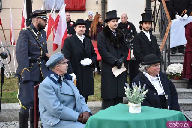 [WIDEO, FOTO] Marszałek Piłsudski na obchodach Święta Niepodległości w Świebodzicach