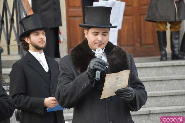 [WIDEO, FOTO] Marszałek Piłsudski na obchodach Święta Niepodległości w Świebodzicach