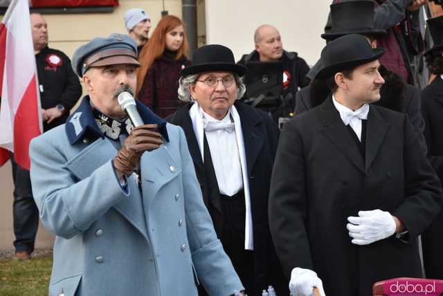 [WIDEO, FOTO] Marszałek Piłsudski na obchodach Święta Niepodległości w Świebodzicach