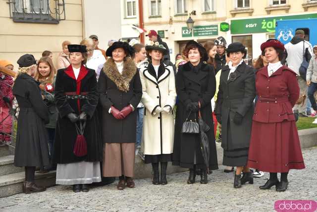 [WIDEO, FOTO] Marszałek Piłsudski na obchodach Święta Niepodległości w Świebodzicach