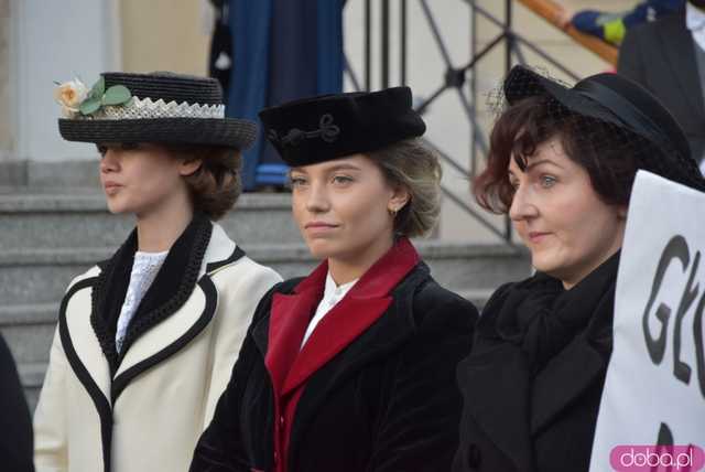 [WIDEO, FOTO] Marszałek Piłsudski na obchodach Święta Niepodległości w Świebodzicach