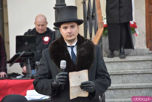 [WIDEO, FOTO] Marszałek Piłsudski na obchodach Święta Niepodległości w Świebodzicach