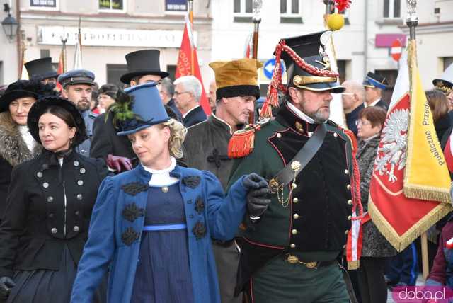 [WIDEO, FOTO] Marszałek Piłsudski na obchodach Święta Niepodległości w Świebodzicach