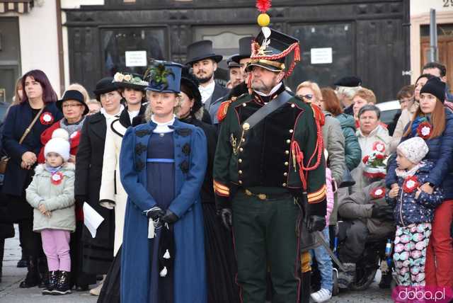 [WIDEO, FOTO] Marszałek Piłsudski na obchodach Święta Niepodległości w Świebodzicach