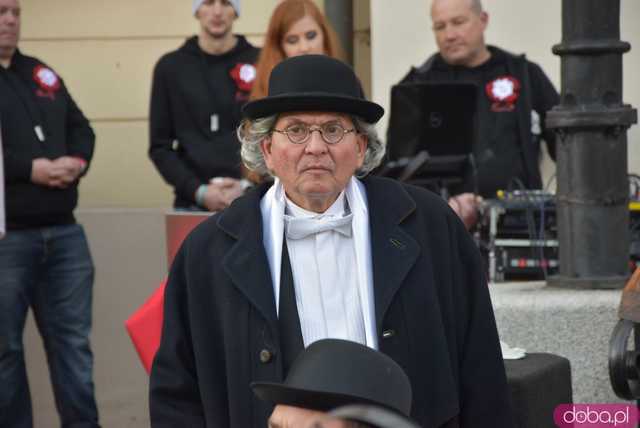 [WIDEO, FOTO] Marszałek Piłsudski na obchodach Święta Niepodległości w Świebodzicach