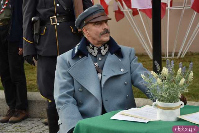 [WIDEO, FOTO] Marszałek Piłsudski na obchodach Święta Niepodległości w Świebodzicach