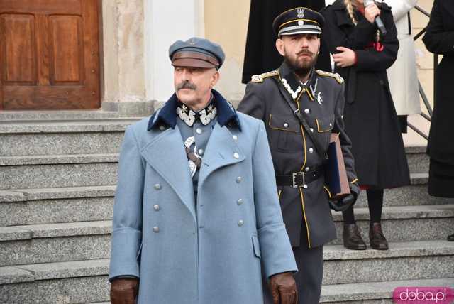 [WIDEO, FOTO] Marszałek Piłsudski na obchodach Święta Niepodległości w Świebodzicach