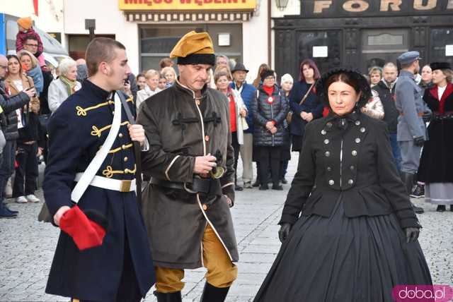 [WIDEO, FOTO] Marszałek Piłsudski na obchodach Święta Niepodległości w Świebodzicach