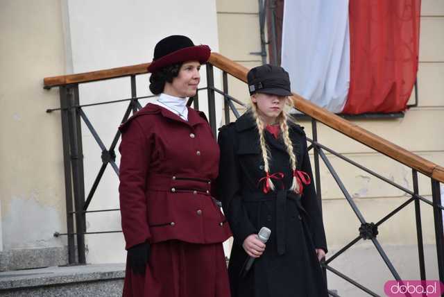 [WIDEO, FOTO] Marszałek Piłsudski na obchodach Święta Niepodległości w Świebodzicach